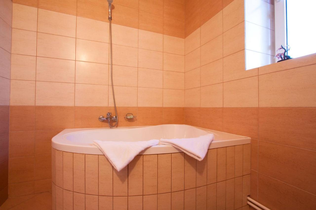Filo Hotel Gheorgheni  Dış mekan fotoğraf